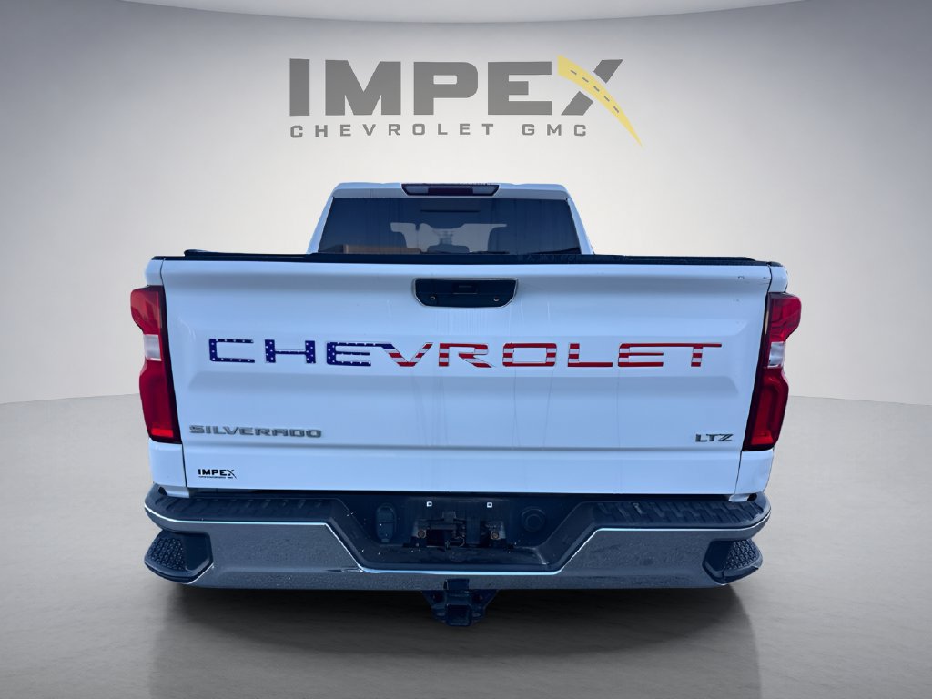 Used 2020 Chevrolet Silverado 1500 LTZ w/ LTZ Convenience Package AWD/4WD image 4