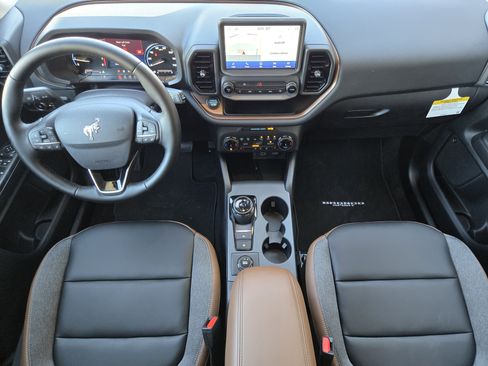 Certified 2024 Ford Bronco Sport Outer Banks w/ Tech Package image 20