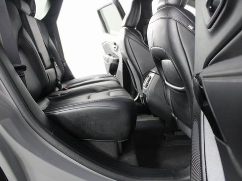 Used 2023 Jeep Cherokee Altitude Lux image 19