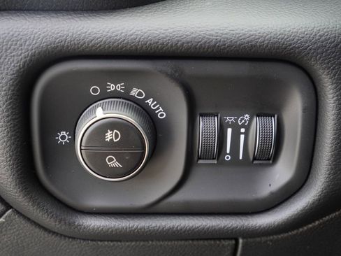 New 2026 RAM 1500 Big Horn AWD/4WD image 12