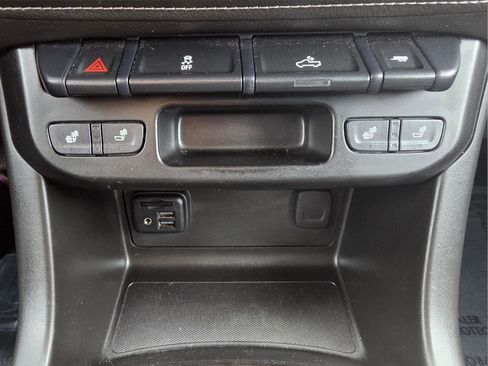 Used 2022 GMC Canyon Elevation w/ Elevation Premium Package image 21