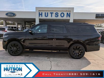 New 2026 Lincoln Navigator L Reserve w/ Jet Appearance Package