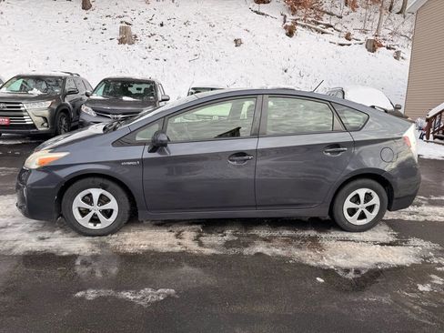 Used 2012 Toyota Prius Two image 8