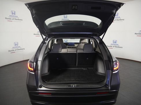Used 2024 Honda HR-V LX image 5