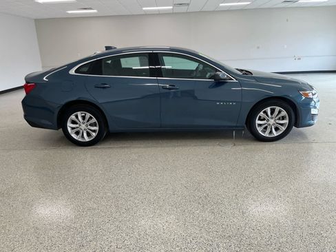 Used 2025 Chevrolet Malibu LT image 5