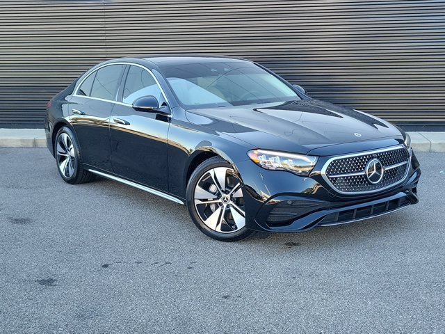 Used 2026 Mercedes-Benz E 350 4MATIC Sedan image 6