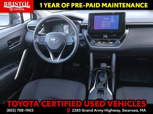 Certified 2023 Toyota Corolla Cross LE w/ Moonroof Package image 16