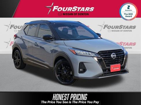 Used 2024 Nissan Kicks SR image 1