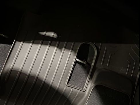 Used 2023 Dodge Durango SRT image 23