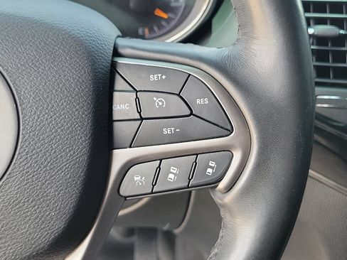 Used 2020 Jeep Grand Cherokee High Altitude AWD/4WD image 26