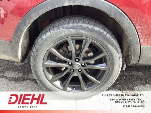 Used 2018 Ford Explorer XLT w/ Equipment Group 202A image 9