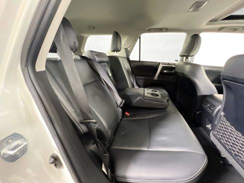 Used 2021 Toyota 4Runner Limited AWD/4WD image 27