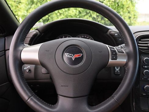 Used 2011 Chevrolet Corvette Coupe w/ 1LT RWD image 13