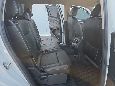 Used 2023 Volkswagen Atlas SE FWD image 17