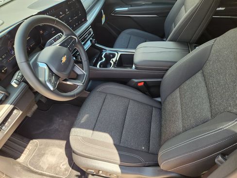 New 2026 Chevrolet Traverse LT FWD image 13