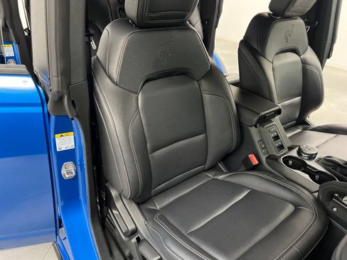 Used 2025 Ford Bronco Badlands AWD/4WD image 25