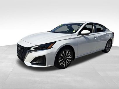 Certified 2023 Nissan Altima 2.5 SV