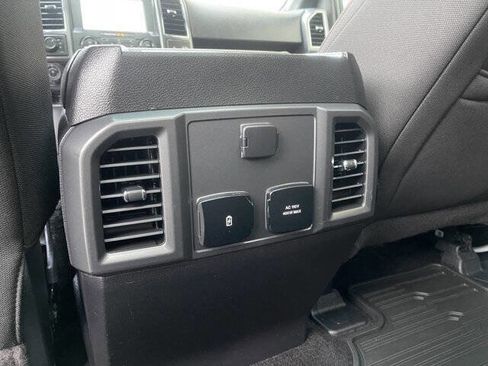 Used 2017 Ford F150 XLT w/ Equipment Group 302A Luxury image 9