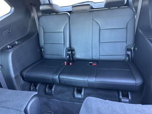 Used 2025 Buick Enclave Sport Touring image 51