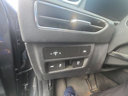 Used 2023 Hyundai Sonata SEL FWD image 10