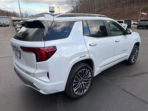 New 2026 GMC Terrain Denali image 4