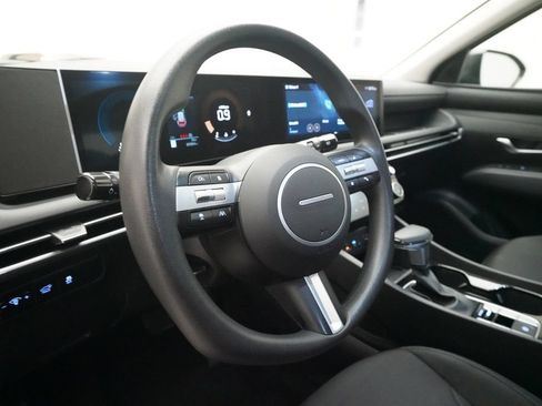 Used 2025 Hyundai Tucson SEL AWD/4WD image 8