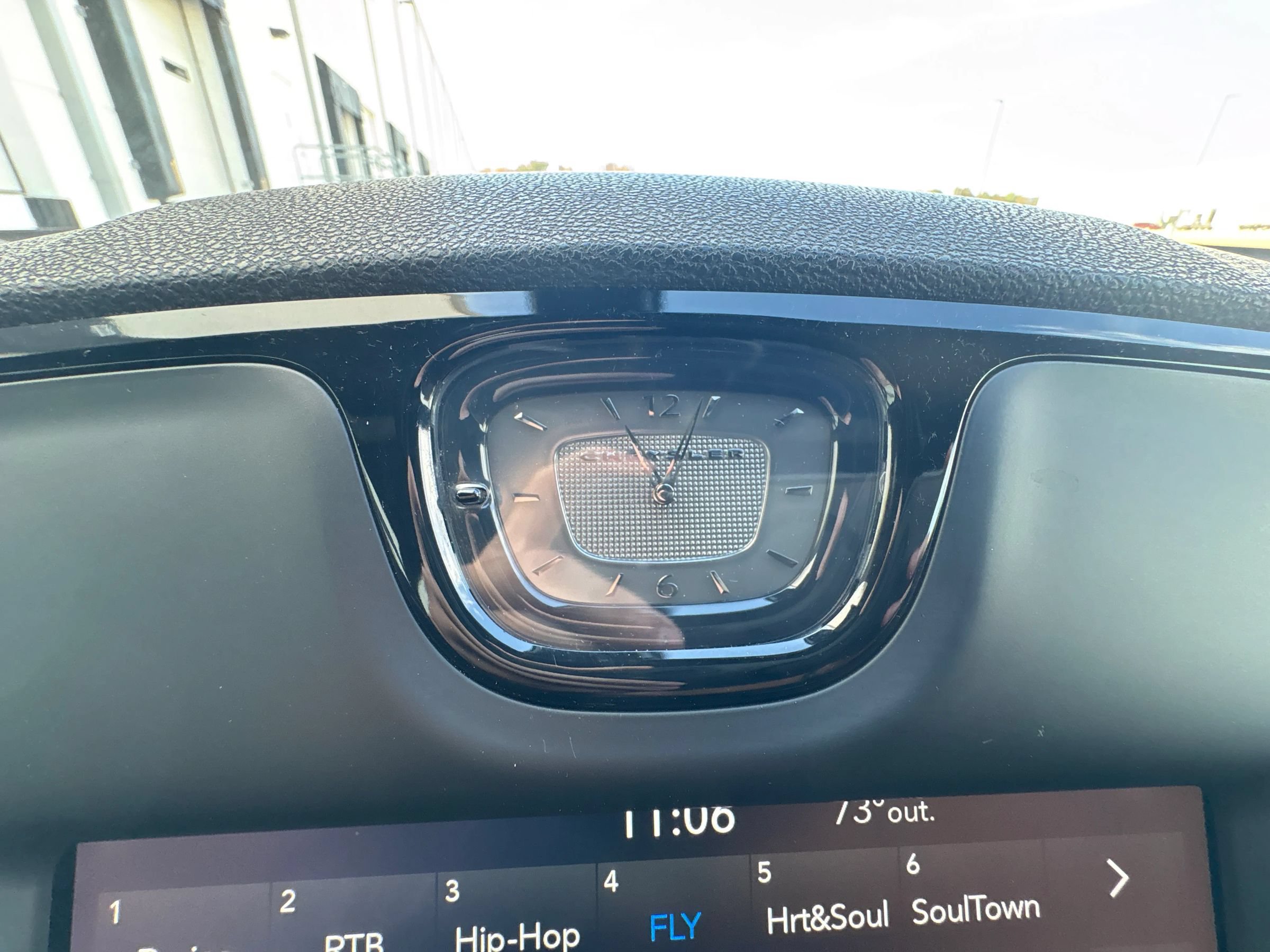 Used 2019 Chrysler 300 S RWD image 30