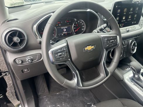 New 2026 Chevrolet Blazer LT w/ Convenience Package AWD/4WD image 13