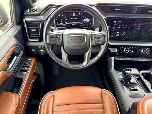 Used 2023 GMC Sierra 1500 Denali Ultimate image 26