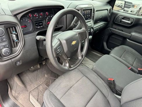 Used 2020 Chevrolet Silverado 1500 Custom w/ Custom Value Package image 15