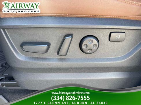 Used 2025 Nissan Armada Platinum Reserve AWD/4WD image 54