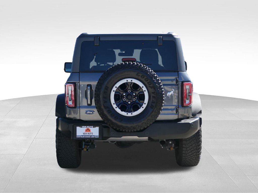 Used 2022 Ford Bronco Outer Banks w/ Sasquatch Package AWD/4WD image 5