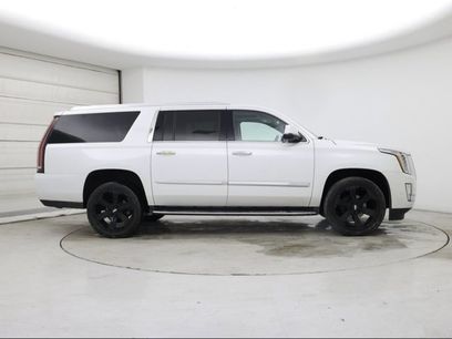 Used 2020 Cadillac Escalade ESV Luxury