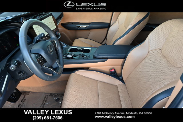 Certified 2023 Lexus RZ 450e Premium w/ Technology Package AWD/4WD image 15