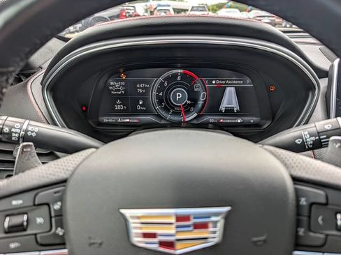 Used 2024 Cadillac CT5 Sport RWD image 27