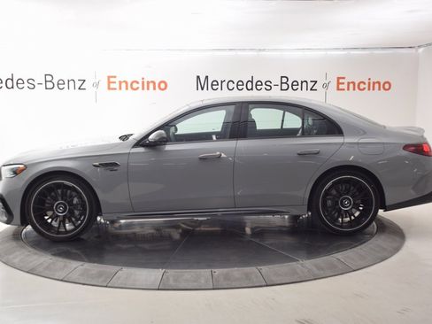 New 2026 Mercedes-Benz E 53 AMG e 4MATIC Sedan image 3