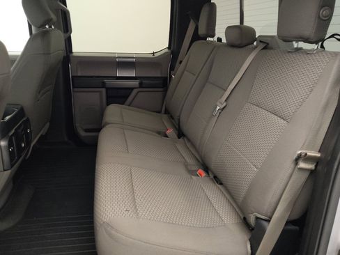 Used 2016 Ford F150 XLT w/ Equipment Group 302A Luxury AWD/4WD image 18
