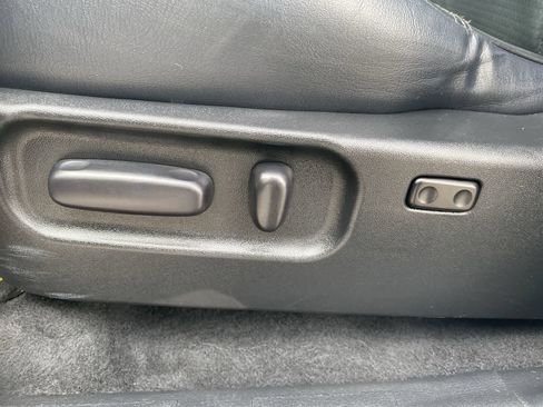 Used 2020 Toyota Tacoma TRD Sport w/ TRD Premium Sport Package image 12