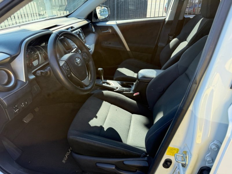 Used 2015 Toyota RAV4 XLE FWD image 10