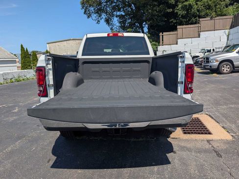 Used 2025 RAM 2500 Big Horn AWD/4WD image 27
