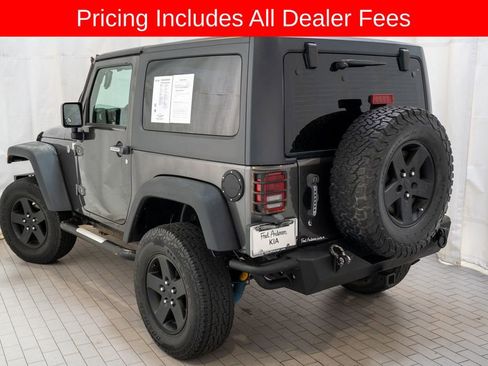 Used 2017 Jeep Wrangler Sport w/ Quick Order Package 24S AWD/4WD image 4