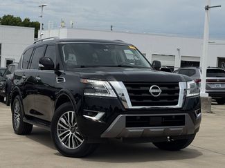 Used 2024 Nissan Armada SL w/ Captain's Chairs Package RWD video 2