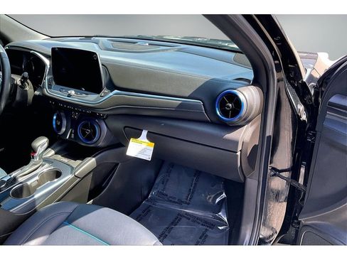 Used 2025 Chevrolet Blazer RS w/ Driver Confidence II Package image 23