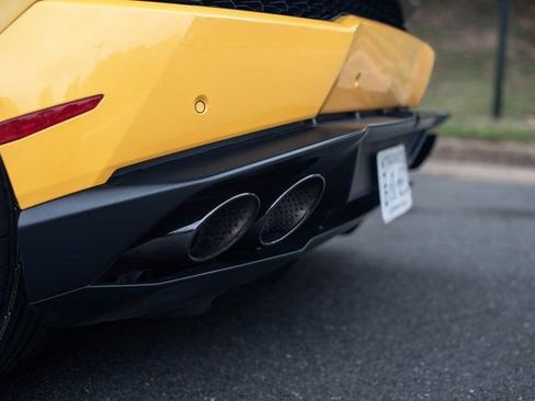 Used 2015 Lamborghini Huracan LP 610-4 image 40