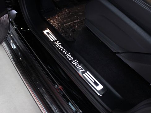 Used 2022 Mercedes-Benz G 550 image 33