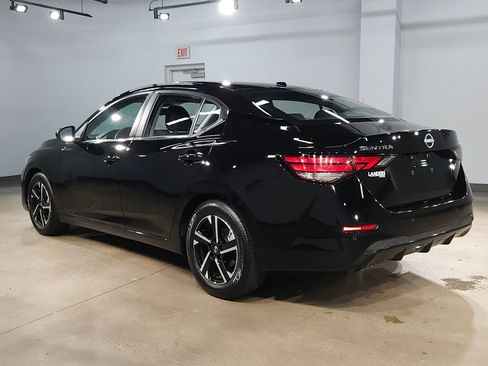 Used 2024 Nissan Sentra SV image 5