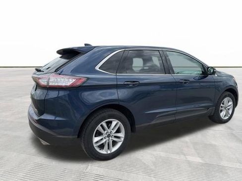Used 2017 Ford Edge SEL w/ Equipment Group 201A AWD/4WD image 3