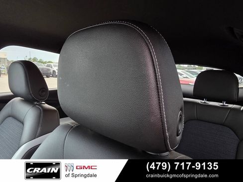 Used 2024 Buick Envista Preferred w/ Advanced Safety Package FWD image 21
