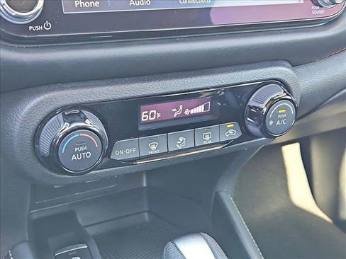 Used 2024 Nissan Kicks SR image 16