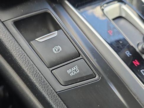 Certified 2019 Honda CR-V LX image 31